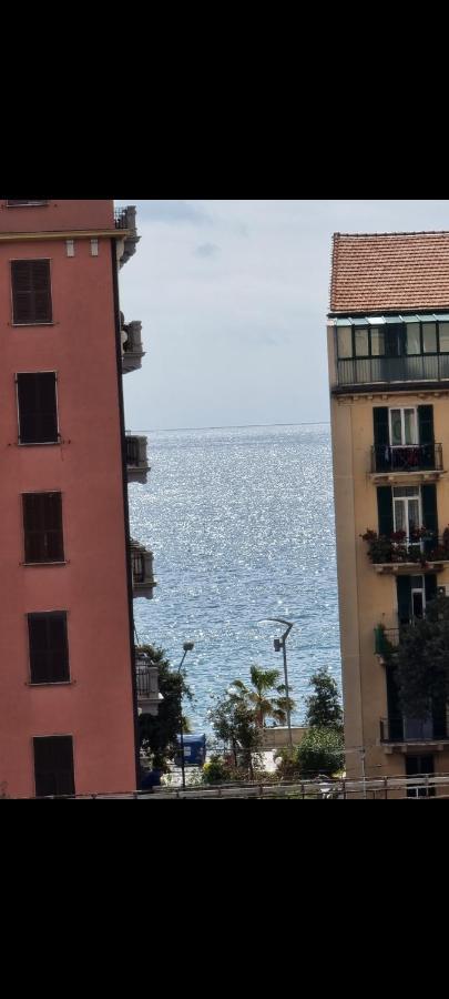 Al Mare Da Gaia Apartment Savona Exterior photo